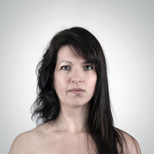 <span>Mère / Fille: Francine, 56 ans & Catherine, 23 ans</span><i>+</i>