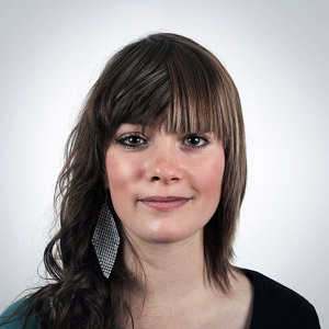 <span>Jumelles: Laurence & Christine, 20 ans</span><i>+</i>